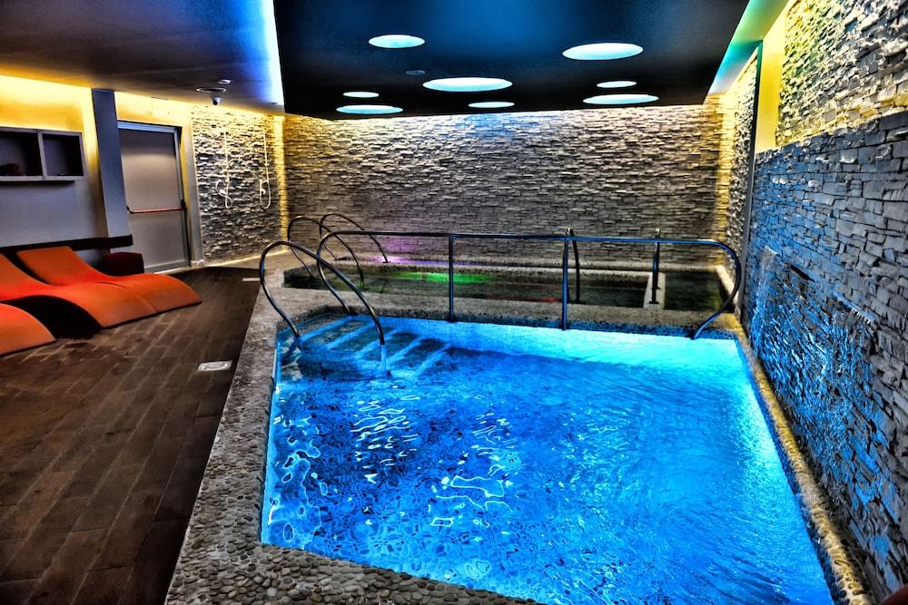 Terme Luigiane Grand Hotel Delle Terme מראה חיצוני תמונה