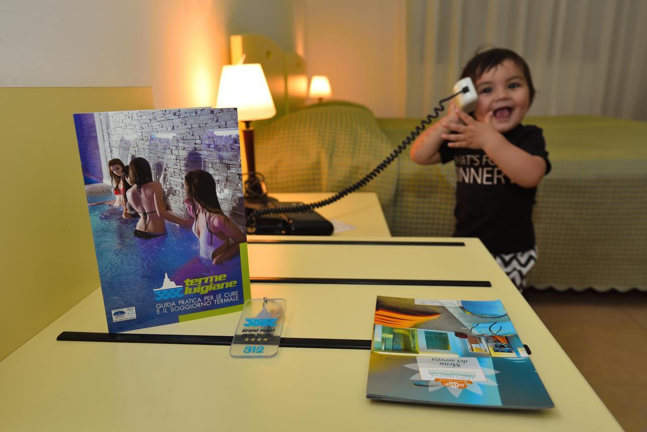 Terme Luigiane Grand Hotel Delle Terme מראה חיצוני תמונה