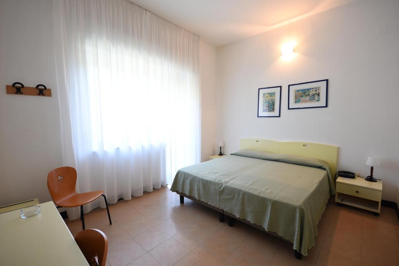 Terme Luigiane Grand Hotel Delle Terme מראה חיצוני תמונה