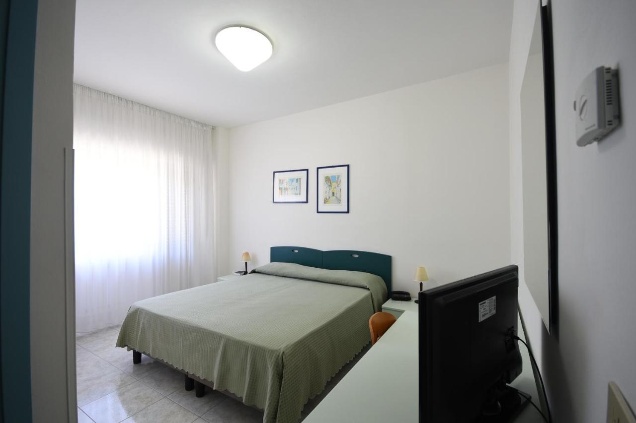 Terme Luigiane Grand Hotel Delle Terme מראה חיצוני תמונה